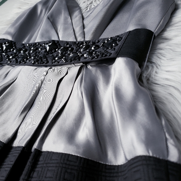 EUC BCBGMaxAzria Cocktail Dress - Picture 2 of 15